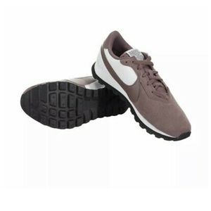 Nike pre love O.X mauve tennis shoes NIB ❤